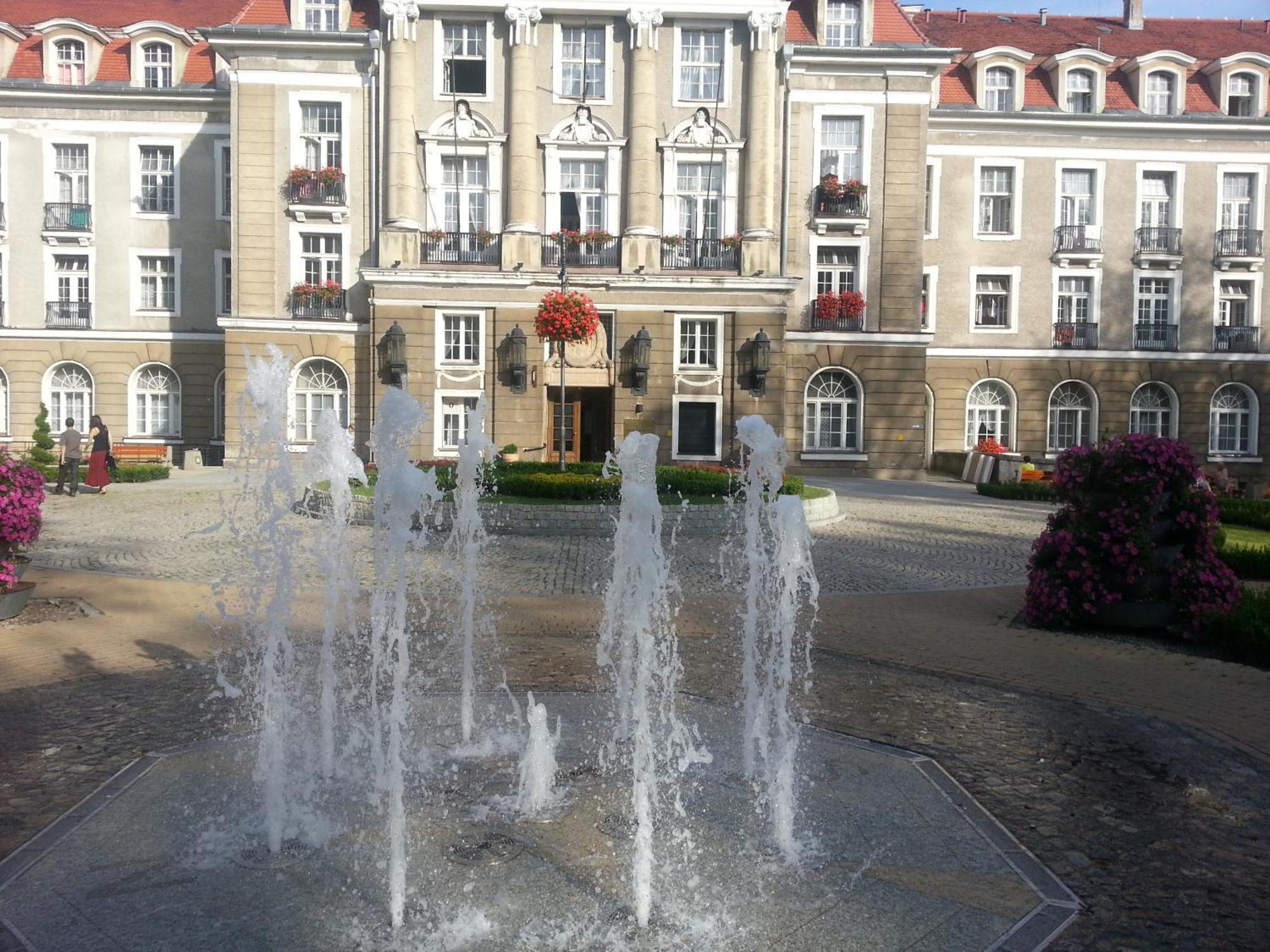 Wanda Szczawno-Zdroj Exterior foto